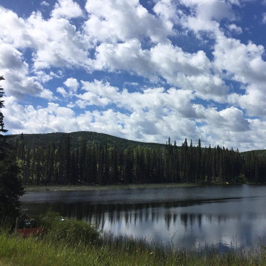 Lac Le Jeune Nature Resort Logan Lake Exterior foto